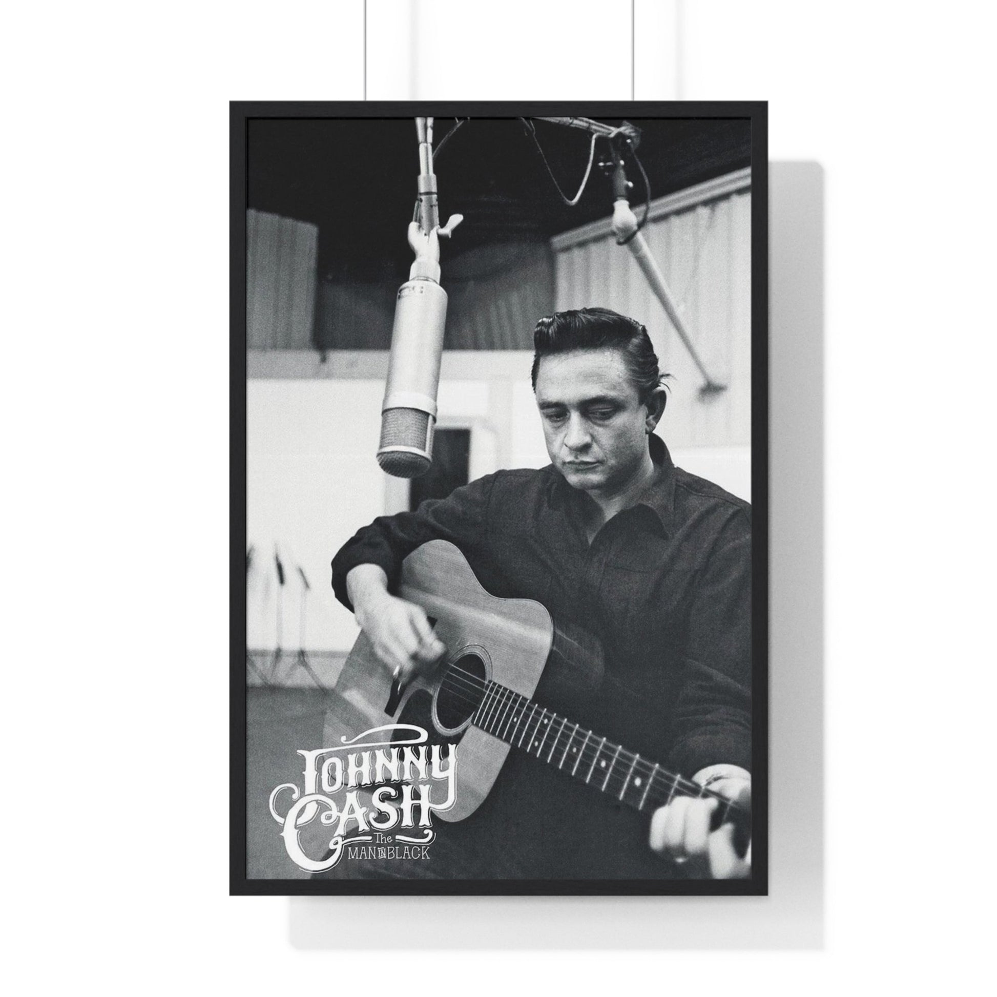 Framed Johnny Cash Man in Black Studio Photo maxi poster