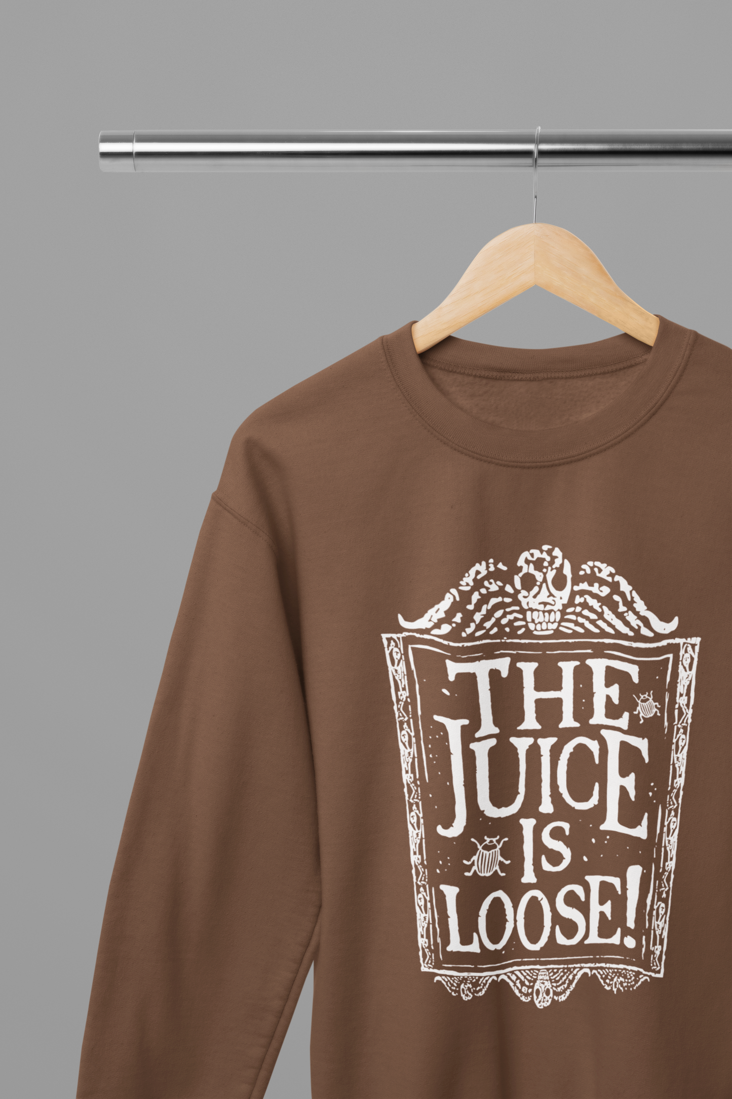 Beetlejuice Beetlejuice 2024 The Juice is Loose Quote Movie T-Shirt/Sweatshirt