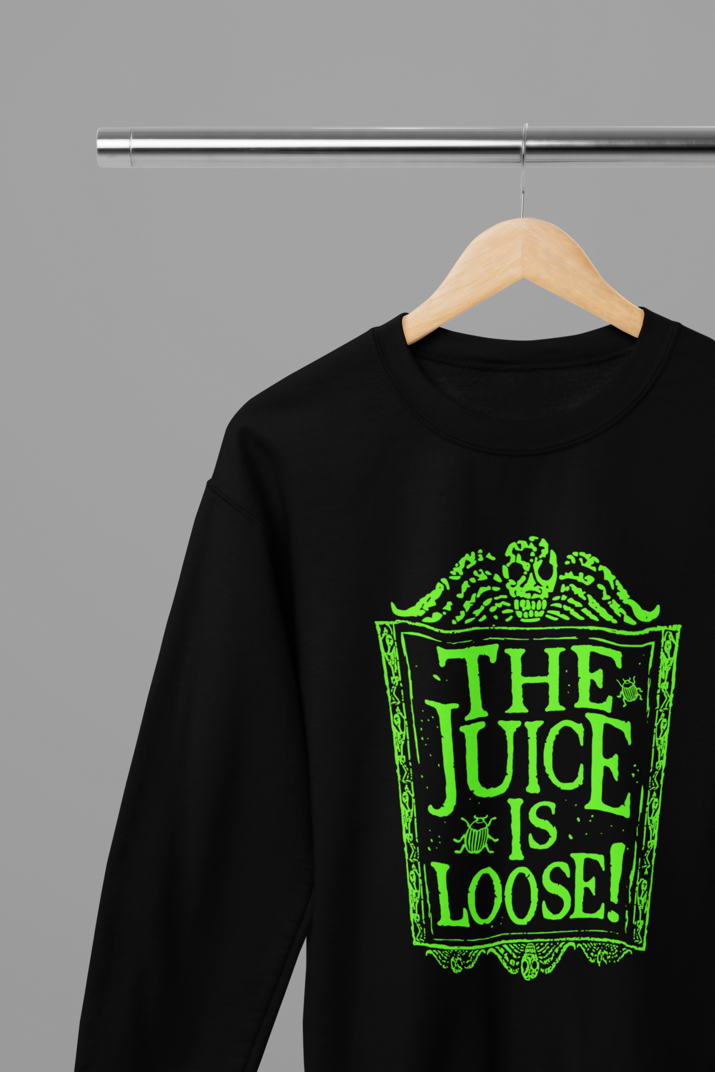 Beetlejuice Beetlejuice 2024 The Juice is Loose Quote Movie T-Shirt/Sweatshirt